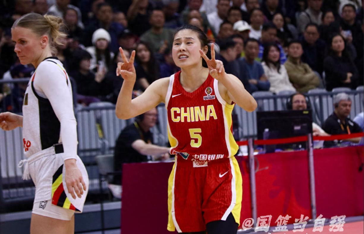 星空体育官方网站-难接班！中国女篮3新人14中3，场场拉胯，球迷：正赛别带上他们了